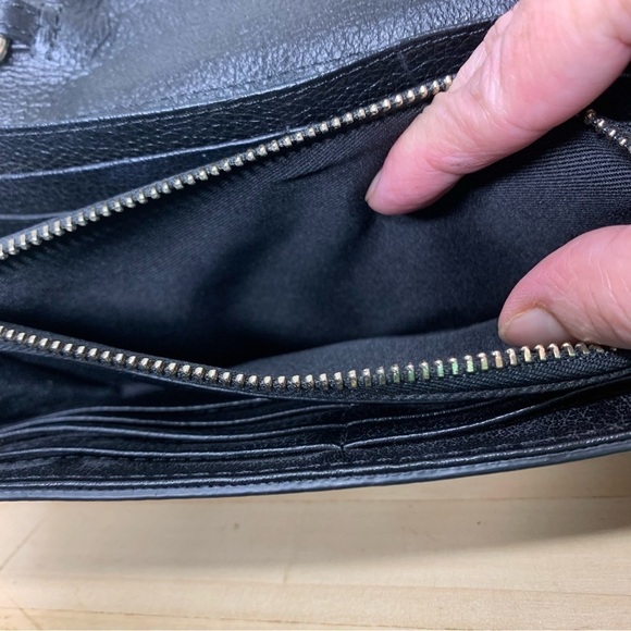 Danier Black Leather Crossbody Wallet Black Ajustable Strap Compartmentalize Bag - Picture 12 of 16